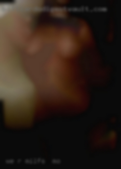 **** we r back milfs in MO in Kansas******.