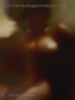 I  love to rim and for horny women be rimmed.
