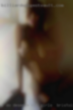 I do deserve the hot girls in Bristol ind right to lick!